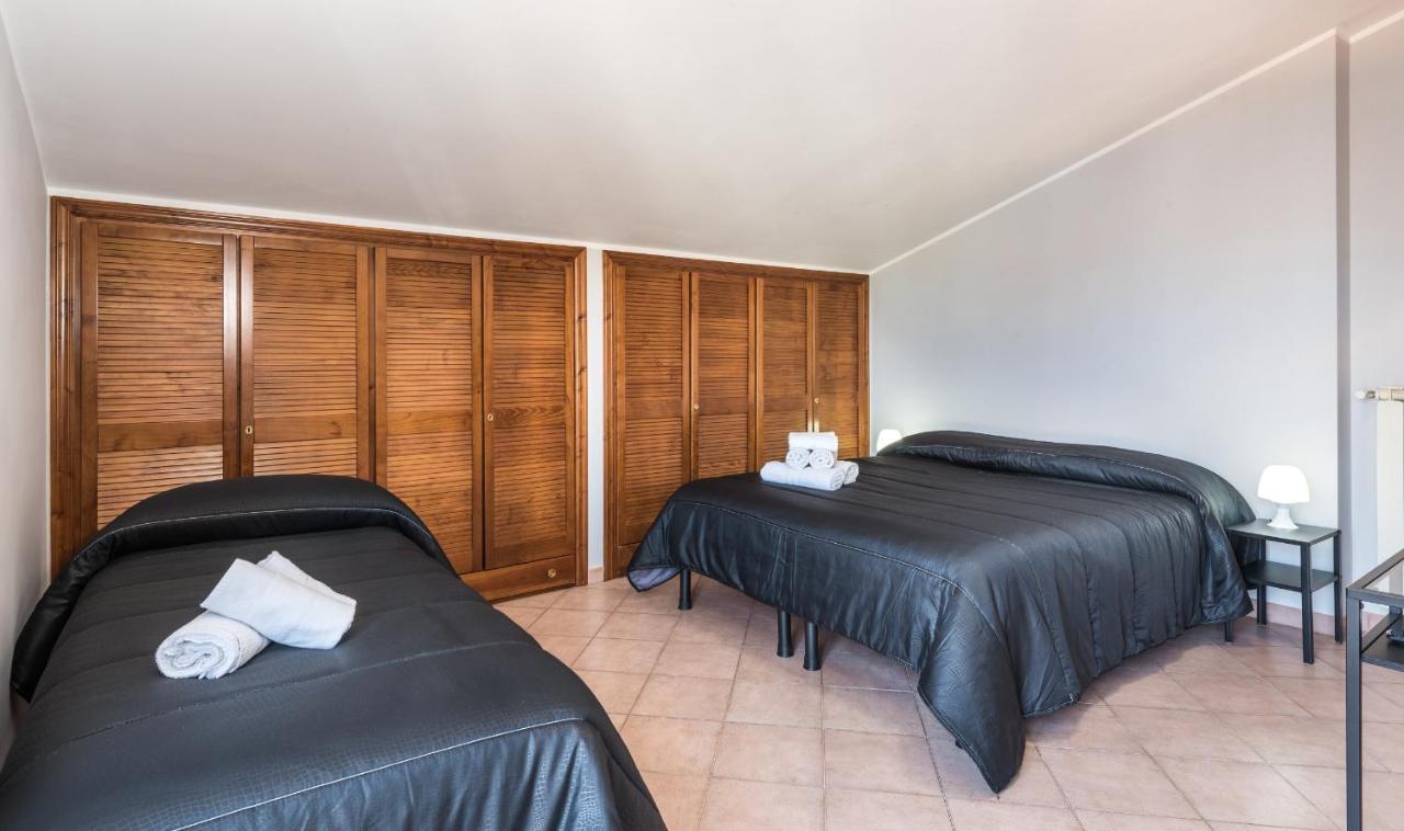 Travelershome Ciampino&Morena Guesthouse Roma Esterno foto