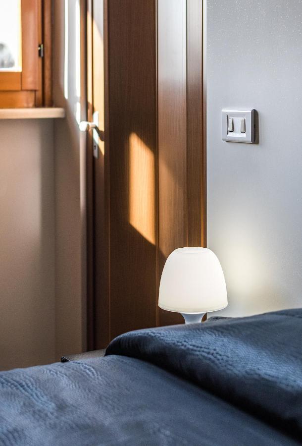 Travelershome Ciampino&Morena Guesthouse Roma Esterno foto