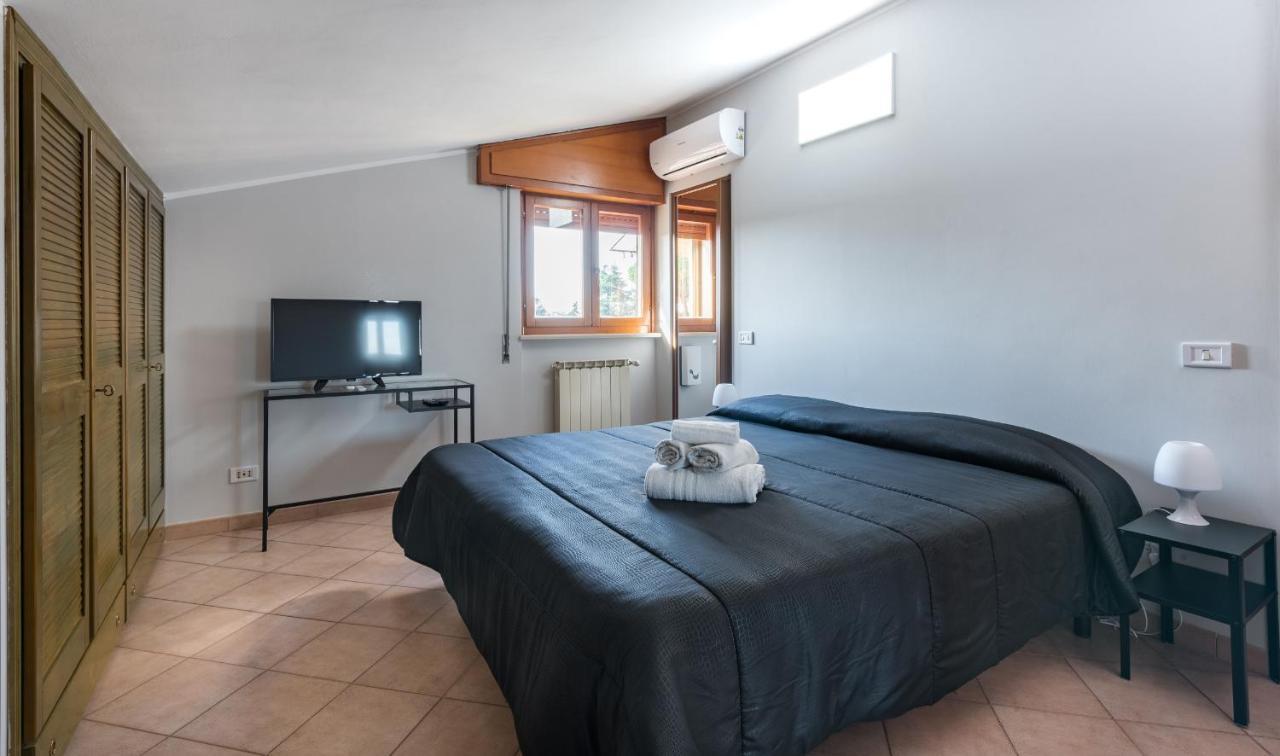 Travelershome Ciampino&Morena Guesthouse Roma Esterno foto