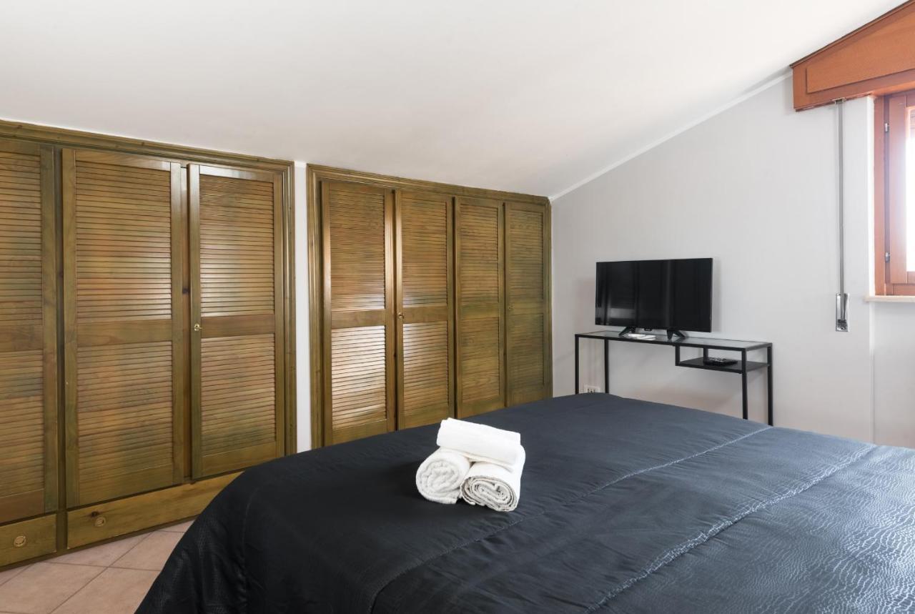 Travelershome Ciampino&Morena Guesthouse Roma Esterno foto